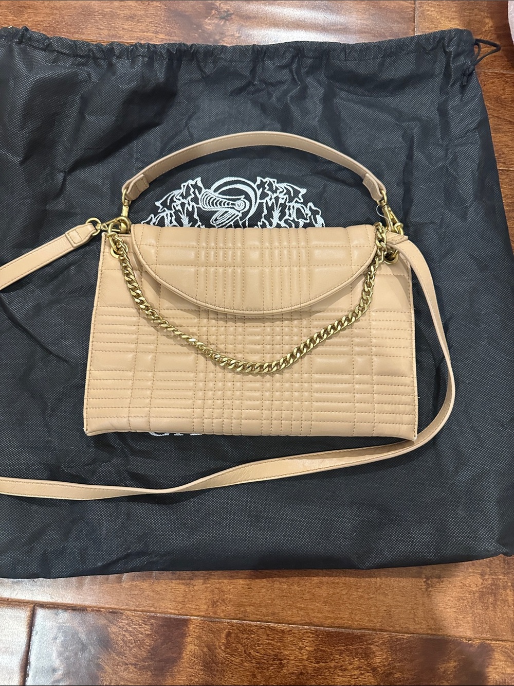 Vince Camuto Quilted Leather Shoulder Bag in Beige with Gold Chain